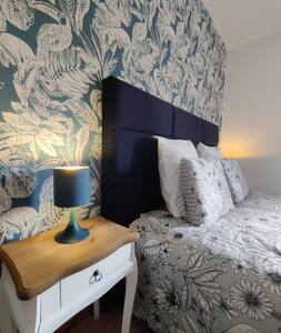 69fa44ec-9d90-457a-b797-e1294fdf982d