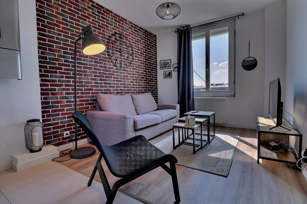 baaf0da6-551a-4bd7-b465-d123f078aee7